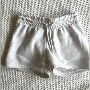 White Short Size S